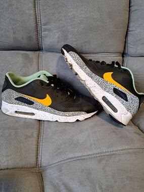 Nike Air Max 90 Mens Size 9.5